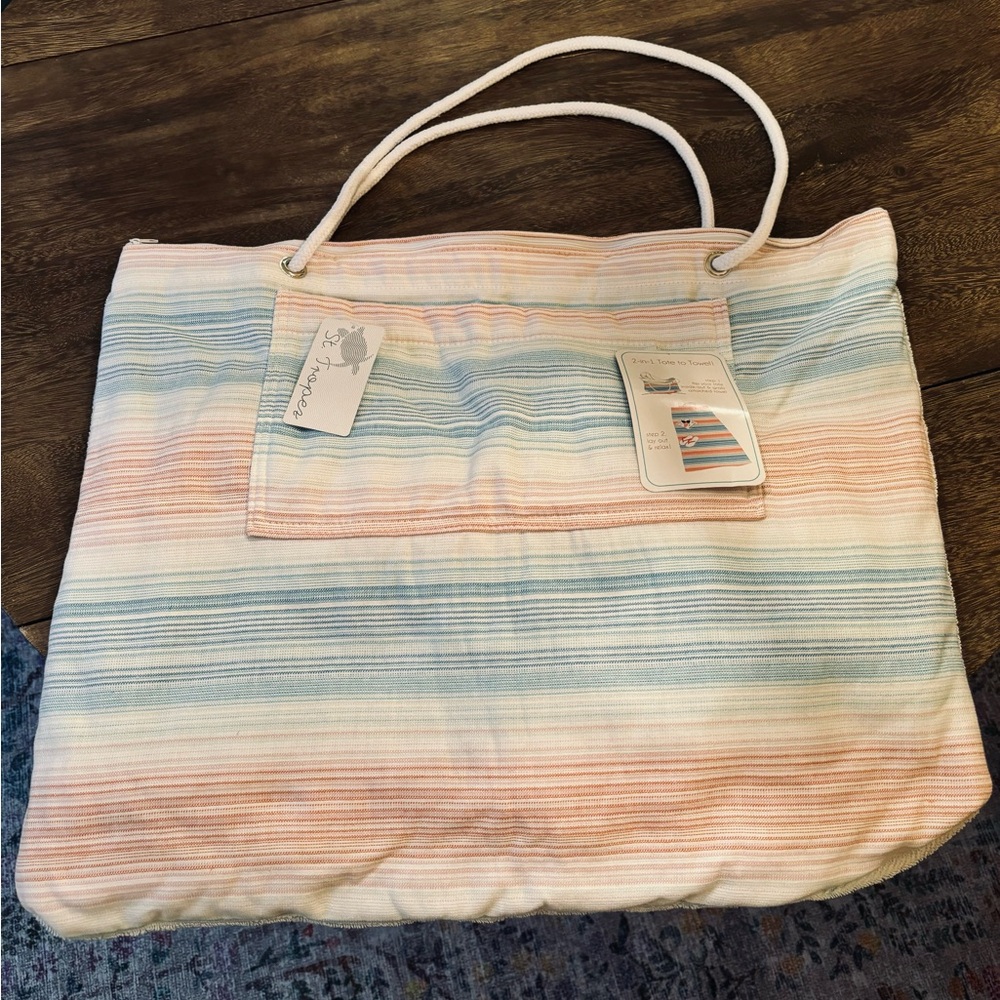 NWT St. Tropez Beach Towel 2 in 1 Tote